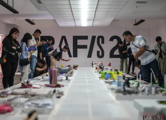 Aneka Ragam Karya di ADGI Design Week 2025