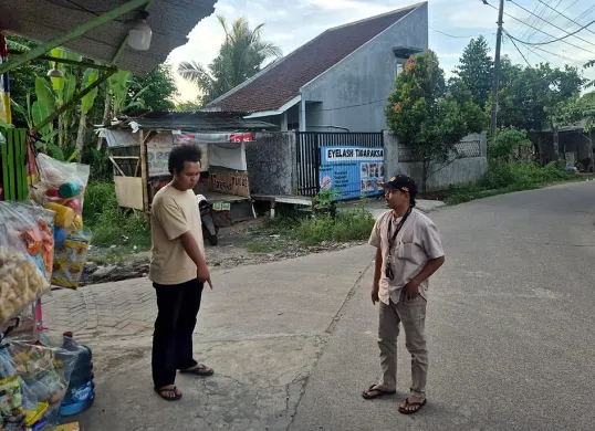Anggota Unit Reskrim Polsek Tigaraksa saat melakukan olah TKP. (Sumber: Dok Polsek Tigaraksa)
