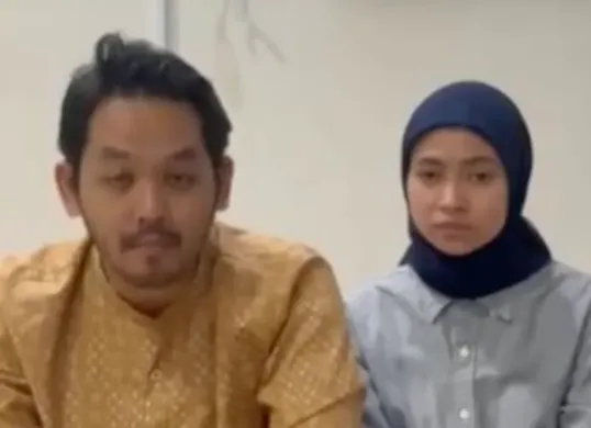 Klarifikasi Alvin Harris dan Anita Dewi yang viral karena kasus tumbler hilang di KRL (Sumber: Instagram @alvinharrs)