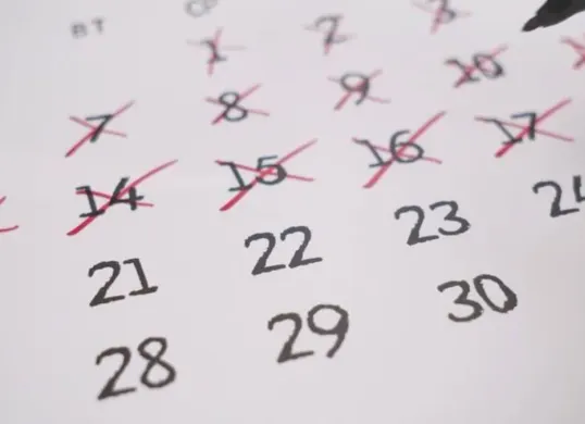 Ilustrasi kalender dan libur panjang di Desember 2025 (Sumber: Pinterest/vecteezy)