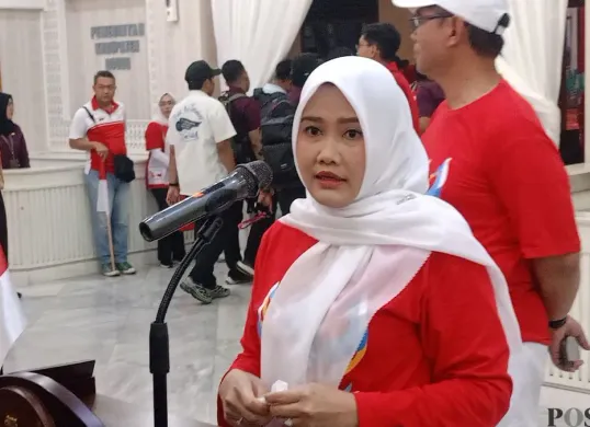 Kepala Disbudpar Kabupaten Bogor, Ria Marlisa memastikan kawasan wisata bebas dari pungli. (Sumber: Poskota/Giffar Rivana)