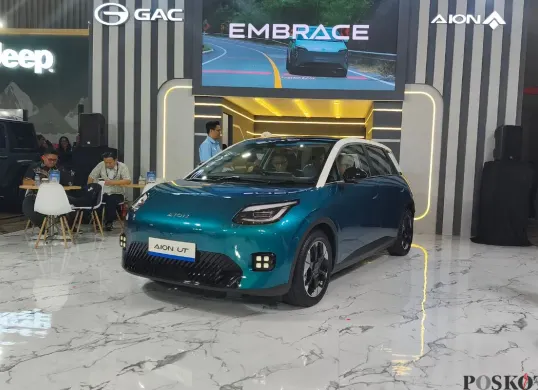 GAC Indonesia resmi meluncurkan mobil listrik AION UT di GIIAS Bandung 2025, Dungus Cariang, Andir, Kota Bandung. (Sumber: Poskota/Erwan Hartawan)
