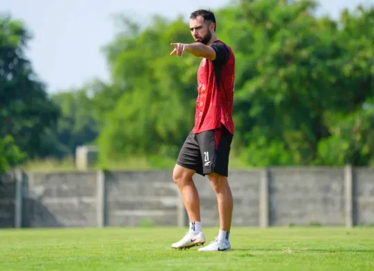 Potret bek Persija Jakarta, Jordi Amat. (Sumber: Persija)