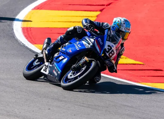 Pebalap Arai Agaska berpeluang menjadi runner-up di Musim R3 BLU CRU World Cup 2025. (Sumber: Dok. Yamaha)