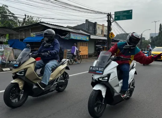 Motor listrik lokal Maka Cavalry memiliki rem cakram, suspensi nyaman, dan baterai tahan air. (Sumber: Dok. Maka)