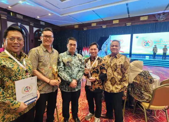 Sinar Mas Land meraih penghargaan CSR dan PDB Award 2025. (Sumber: Dok Sinar Mas Land)