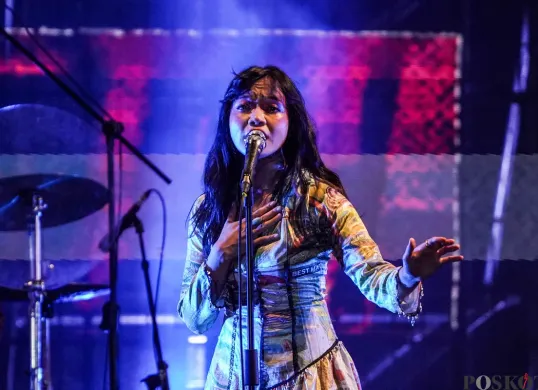 Penampilan Reality Club di Synchronize Fest 2025