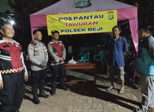 Pos pantau tawuran di Jalan Pala Kali, Kelurahan Kukusan, Kecamatan Beji, Kota Depok. (Sumber: Poskota/Angga Pahlevi)