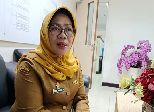 Kepala Disperindag Kota Bekasi, Ika Indah Yarti. (Sumber: POSKOTA | Foto: Nurpini Aulia Rapika)