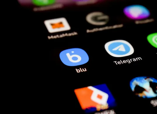 6 Tanda Akun Telegram Kamu Sedang Disadap (Sumber: Unsplash/lonely blue)