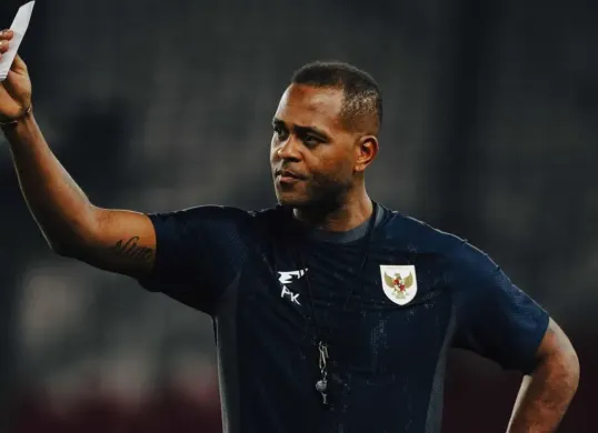 Deretan kontroversi pelatih Timnas Indonesia, Patrick Kluivert. (Sumber: Instagram)