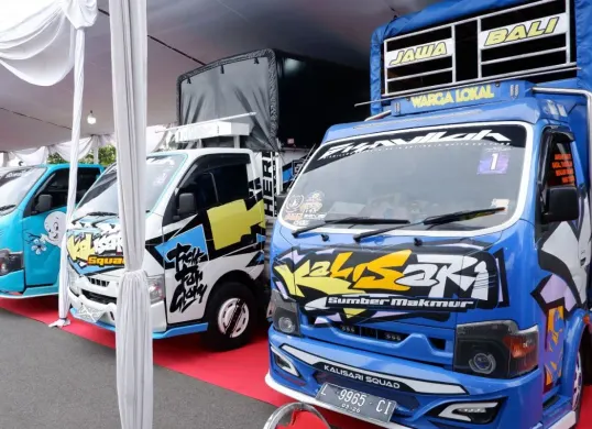 Isuzu Traga Expo 2025 di Sidoarjo menghadirkan kontes modifikasi kendaraan niaga. (Sumber: Dok. Isuzu)