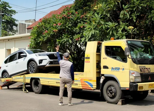 PT Tristar Transindo gelar pelatihan keselamatan kerja bagi pengemudi melalui program Safety Induction, Safety Campaign, dan Defensive Driving Training. (Sumber: Dok Tristar Transindo)