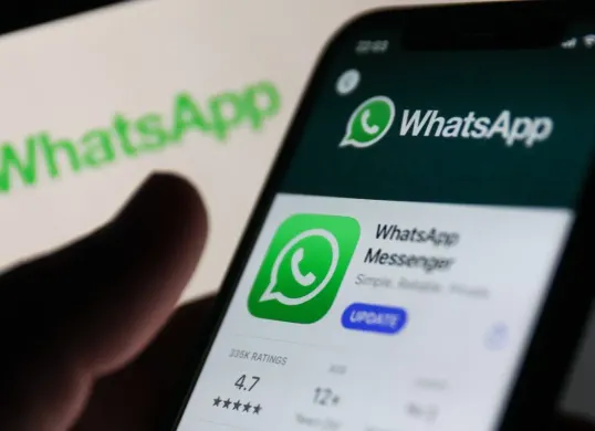 Dampak berbahaya jika WhastApp disadap (Sumber: Pinterest)