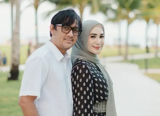Andre Taulany dan Erin Wartia Trigina (Sumber: Instagram/@erintaulany)