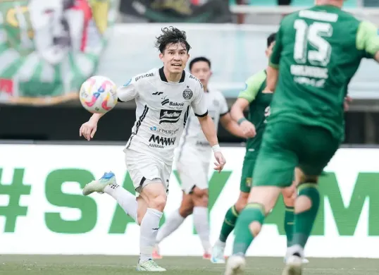 Cek link live streaming Persebaya vs Persija malam ini. (Sumber: Instagram/@persija)