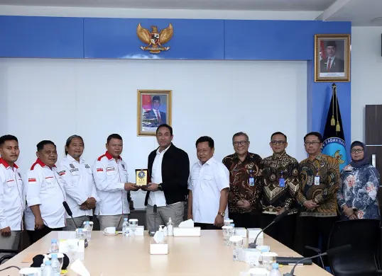 BNN dan APDESI Merah Putih berkolaborasi untuk mewujudkan Indonesia Bersinar. (Sumber: Dok Humas BNN)