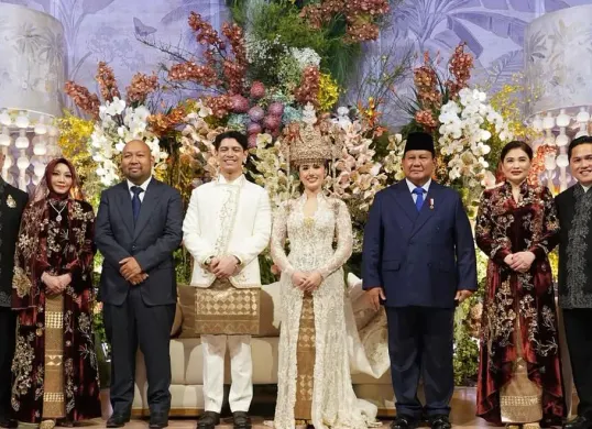 Putri ketiga Erick Thohir, Magisha Afryea Thohir, resmi melangsungkan pernikahan dengan pria pilihannya, Moshe Darron Panjaitan, pada Senin, 20 Oktober 2025. (Sumber: Instagarm/@erickthohir)
