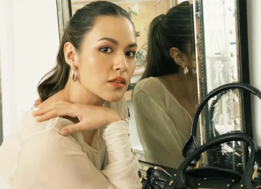 Potret penyanyi Raisa yang dikabarkan menggugat suaminya, Hamish Daud. (Sumber: Instagram/@raisa6690)