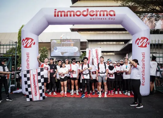Rangkaian Fun Run 5K di empat kota telah berhasil menarik total 1.000 peserta masyarakat umum, komunitas olahraga, mahasiswa, hingga keluarga muda. (Sumber: Dok Humas Immoderma)