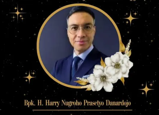 Sosok eks jajaran manajemen PT Danareksa (Persero), Harry MP Danardojo, meninggal dunia secara tragis pada Minggu siang, 26 Oktober 2025. (Sumber: Instagram/@popnpesalluthfah)