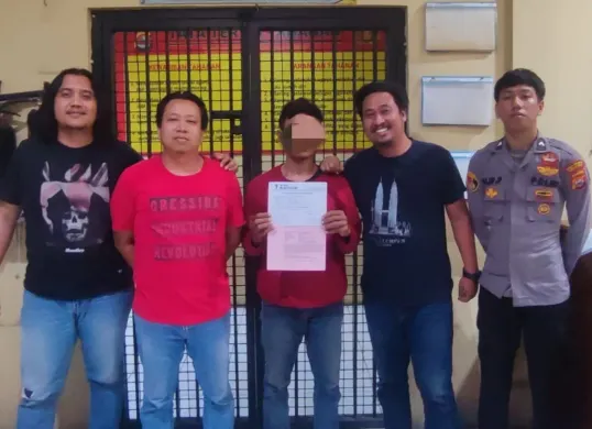 Tersangka KR saat diamankan di Mapolresta Serang Kota. (Sumber: Dok. Humas Polresta Serang Kota)