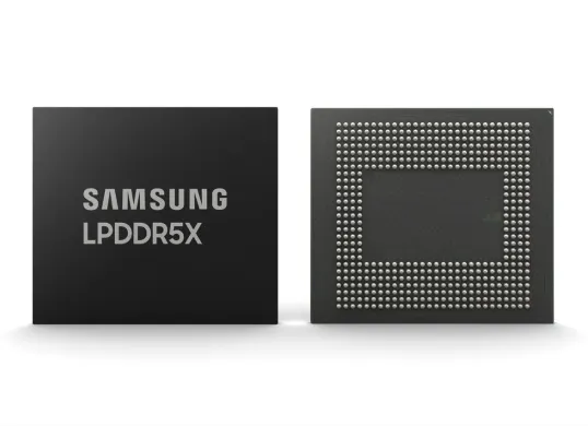 Chip DRAM LPDDR5X produksi Samsung siap digunakan untuk iPhone 18, menandai peningkatan RAM standar di semua seri. (Sumber: Dok/Samsung)