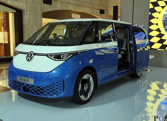 Volkswagen ID. Buzz mencatat penjualan wholesale 137 unit hingga September 2025. (Sumber: POSKOTA | Foto: Erwan Hartawan)