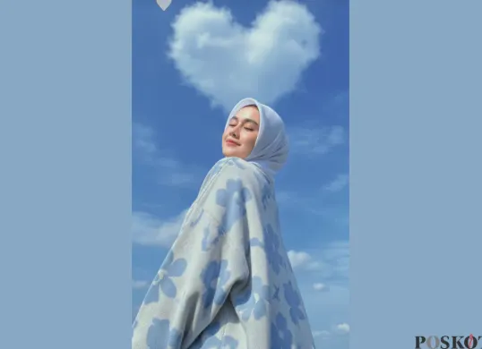 Edit Foto di Bawah Langit Cerah Estetik Pakai Gemini AI (Sumber: TikTok/yulizaa20)