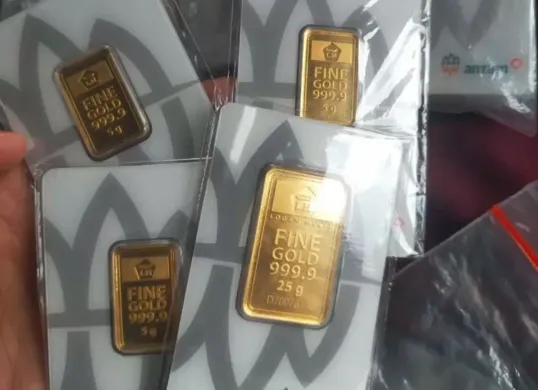 Pasar Global Bergejolak, Tapi Emas Diproyeksi Rebound Tajam di Tahun 2026 (Sumber: Pinterest)