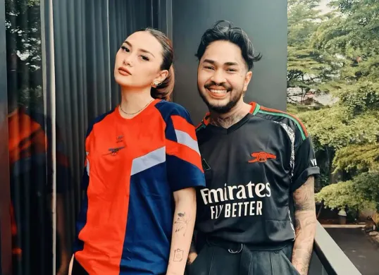 Penangkapan artis sekaligus mantan vokalis band Killing Me Inside, Onadio Leonardo atau Onad dan sang istri, Beby Prisillia dalam dugaan kasus narkoba mengguncang publik Tanah Air. (Sumber: Instagram/@onadioleonardo_official)