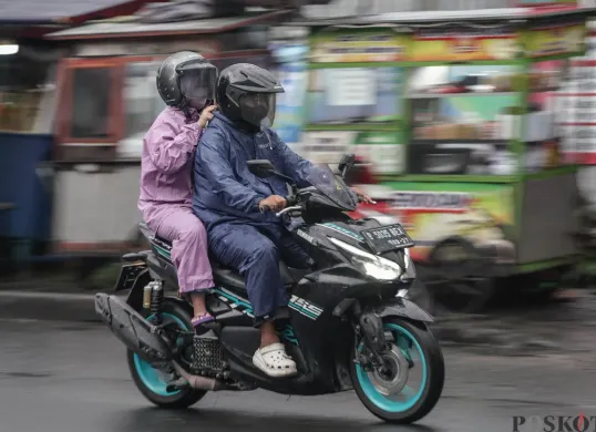 Ilustrasi pengendara bermotor. (Sumber: Poskota/Bilal Nugraha Ginanjar)
