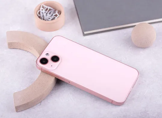 Daftar harga iPhone terbaru September 2025. (Sumber: Freepik)