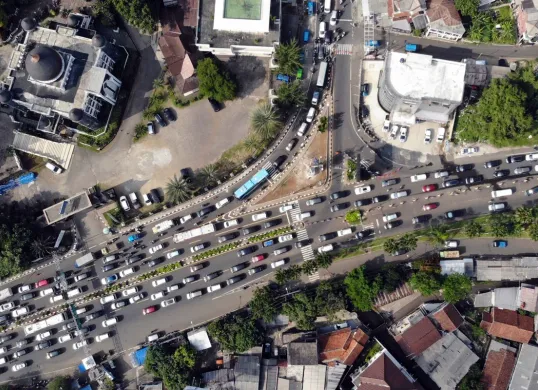 Kepadatan lalu lintas di Simpang Gadog pada libur panjang Maulid Nabi, Jumat 5 September 2025. (Sumber: Istimewa)