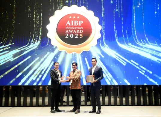 Layanan digital bagi pelaku UMKM milik bank bersandi saham BMRI Ini dinobatkan sebagai Best Transformation Project for Open Category in Indonesia dalam ajang Enterprise Innovation Awards 2025. (Sumber: Dok. Bank Mandiri)