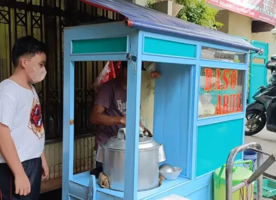 Salah satu bakso legendaris di Glodok, Jakarta Barat, Bakso Arul. (Sumber: Google Maps/KaGuna)
