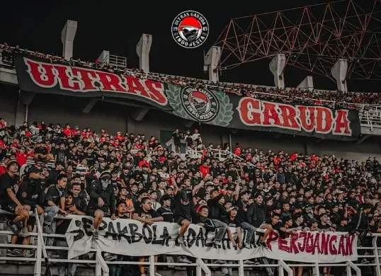 Potret suporter Timnas Indonesia. (Sumber: Instagram/@ultrasgarudaofficial)