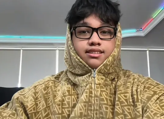 Yudo Sadewa, putra dari Purbaya Yudhi Sadewa, yang tengah menjadi sorotan usai pelantikan Menteri Keuangan. (Sumber: TikTok/@Derivatifpro)