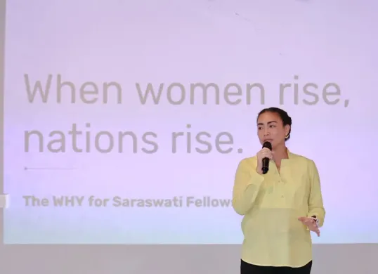 Keponakan Prabowo Subianto, Rahayu Saraswati mengundurkan diri sebagai anggota DPR RI (Sumber: Instagram @rahayusaraswati)