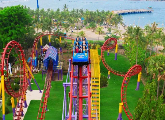 Liburan ke Dufan pakai tiket fast track tanpa antre, begini cara belinya. (Sumber: ancol.com)