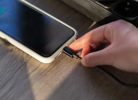 Tips penggunaan perangkat iPhone. (Sumber: Freepik)