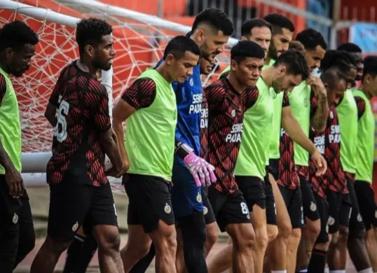 prediksi line up Semen Padang vs PSBS Biak di pekan kelima Super League 2025/2026 (Sumber: Instagram @semenpadang)
