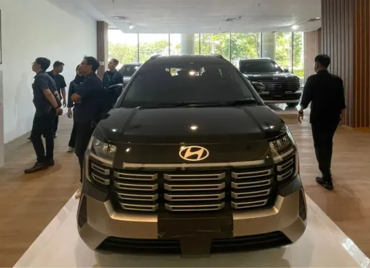 Hyundai memamerkan Stargazer Cartenz & Cartenz X di Surabaya pada 27 Agustus hingga 25 September 2025. (Sumber: Dok. Hyundai)