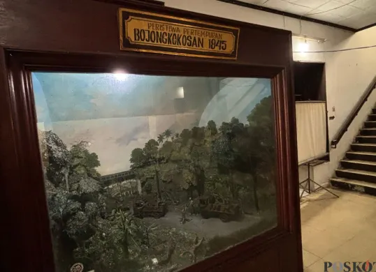 Diaroma perjuangan Bojongkokosan di Museum Perjoangan, Kelurahan Ciwaringin, Kecamatan Bogor Tengah, Kota Bogor, Jumat, 12 September 2025. (Sumber: Poskota/Giffar Rivana)