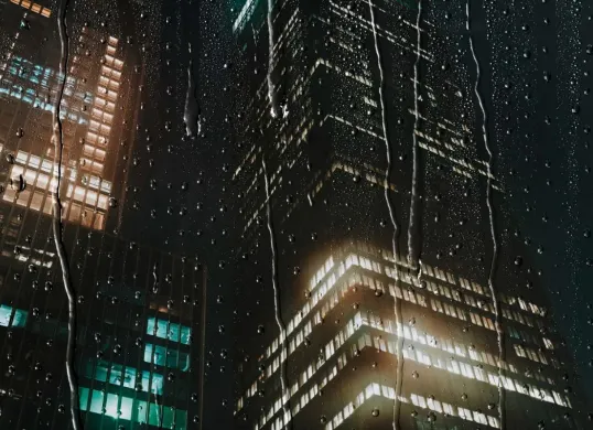 Ramalan cuaca Jakarta hari ini. (Sumber: Freepik)