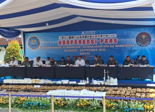 Jumpa pers BNN RI perihal jaringan narkotika dengan 53 tersangka dan 500 kg narkoba, Senin, 15 September 2025. (Sumber: Poskota/Angga Pahlevi)