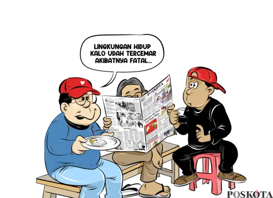 Tiga sahabat sedang ngobrol di warteg; salah satunya membaca koran sementara yang lain mengingatkan, “Lingkungan hidup kalau udah tercemar, akibatnya fatal.” (Sumber: Poskota/Arif Setiadi)