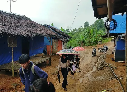 Suasana di kawasan Hunian sementara korban bencana di Lebakgedong, Kabupaten Lebak. (Sumber: Istimewa)