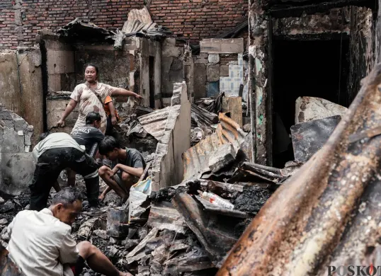 Kebakaran Hanguskan 34 Rumah di Senen