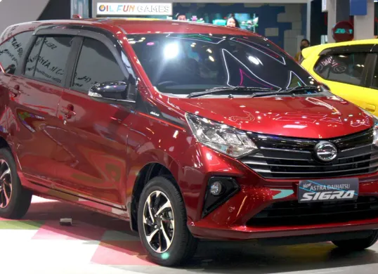 Ilustrasi, penjualan mobil LCGC Agustus 2025 turun 7,3 persen, Daihatsu Sigra tetap jadi favorit. (Sumber: Daihatsu Indonesia)